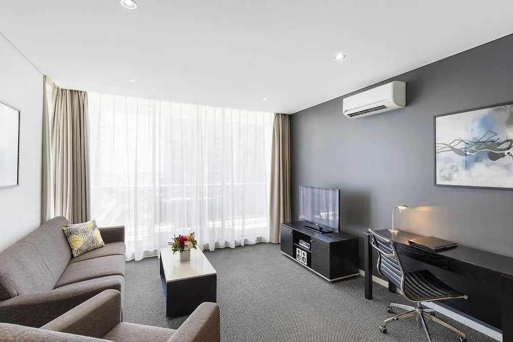 Aparthotel Meriton Serviced Apartments Aqua Street Gold Coast